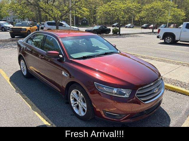 2015 Ford Taurus SEL