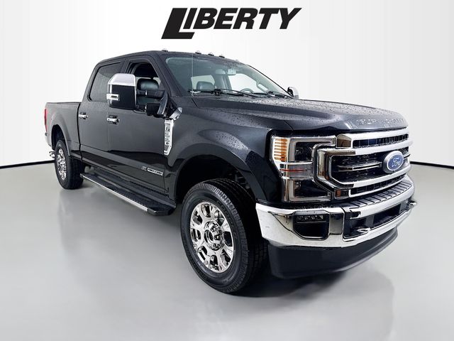 2020 Ford F-350 Super Duty Lariat's photo