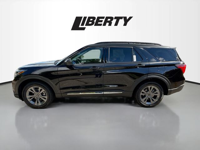 2025 Ford Explorer photo 3