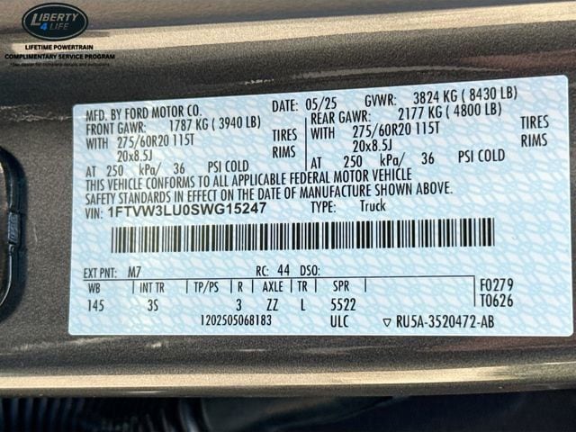 2025 Ford F-150 Lightning Flash - Photo 32