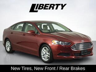 2014 Ford Fusion SE Sedan