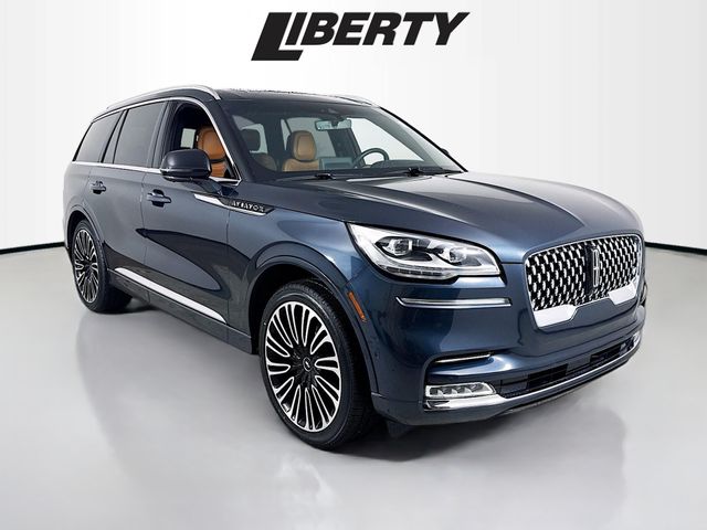 2023 Lincoln Aviator Black Label's photo