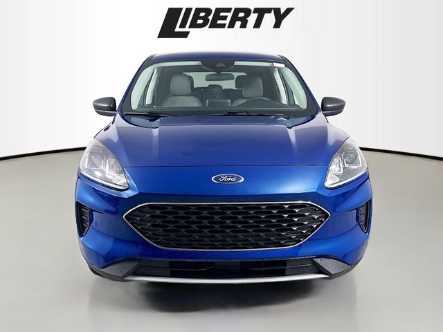 2022 Ford Escape SE photo 2