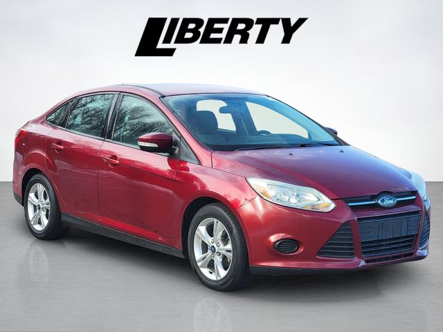 2014 Ford Focus Sedan SE's photo