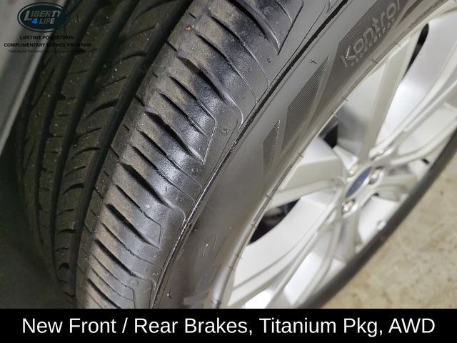 2022 Ford Edge Titanium - Photo 11