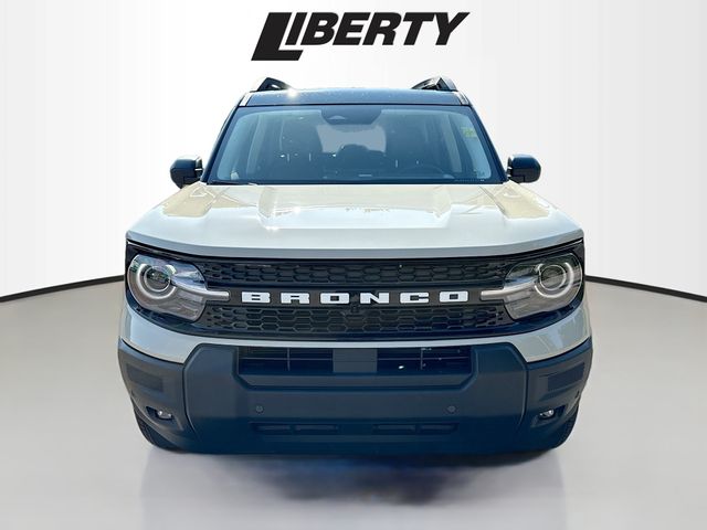 2025 Ford Bronco Sport Outer Banks photo 2