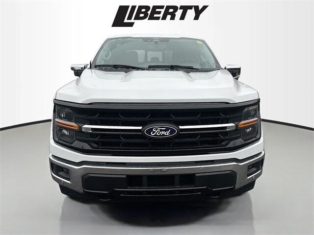 2025 Ford F-150 XLT photo 2