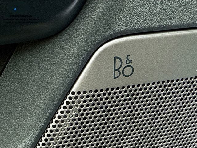 2025 Ford F-150 Lightning Flash - Photo 19