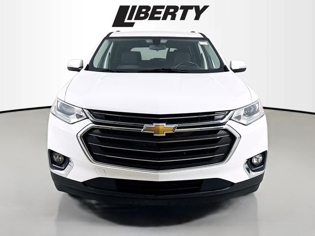 Used 2021 Chevrolet Traverse 1LT with VIN 1GNEVGKWXMJ106500 for sale in Vermilion, OH