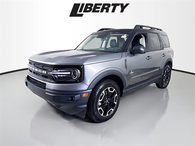 2024 Ford Bronco Sport Outer Banks photo 3