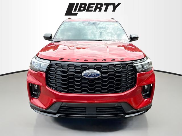 2025 Ford Explorer ST-Line photo 2