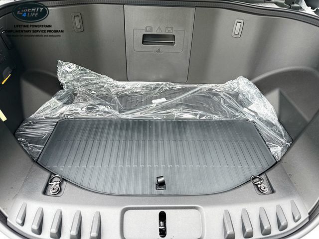 2025 Ford F-150 Lightning Flash - Photo 31