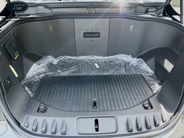 2025 Ford F-150 Lightning Flash - Photo 30