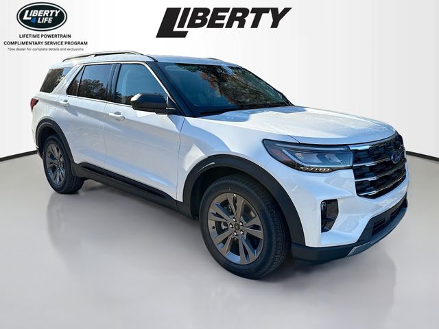 2026 Ford Explorer Active's photo