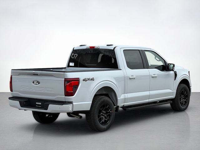 2025 Ford F-150 XLT photo 3