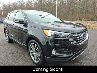 2022 Ford Edge Titanium SUV