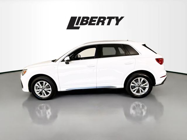 2023 Audi Q3 S line Premium Plus photo 4