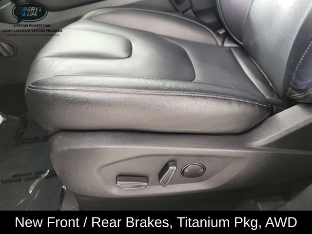 2022 Ford Edge Titanium - Photo 14