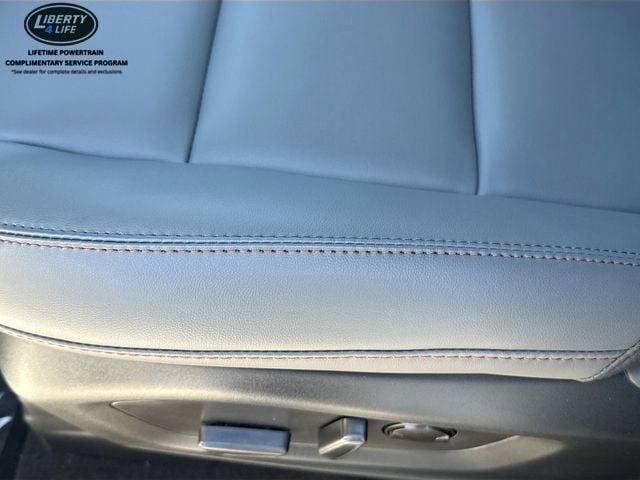2026 Ford Explorer Active - Photo 19