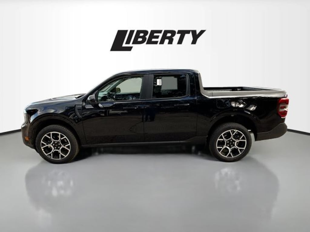 New 2025 Ford Maverick Lariat Truck