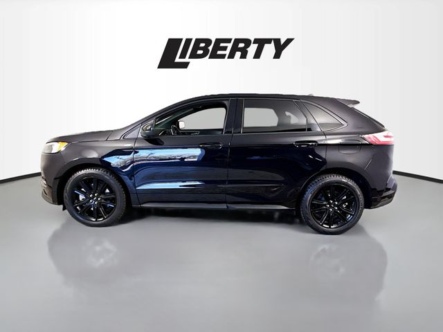 2021 Ford Edge ST photo 4