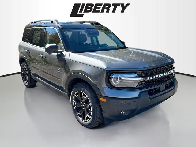 2025 Ford Bronco Sport Outer Banks's photo