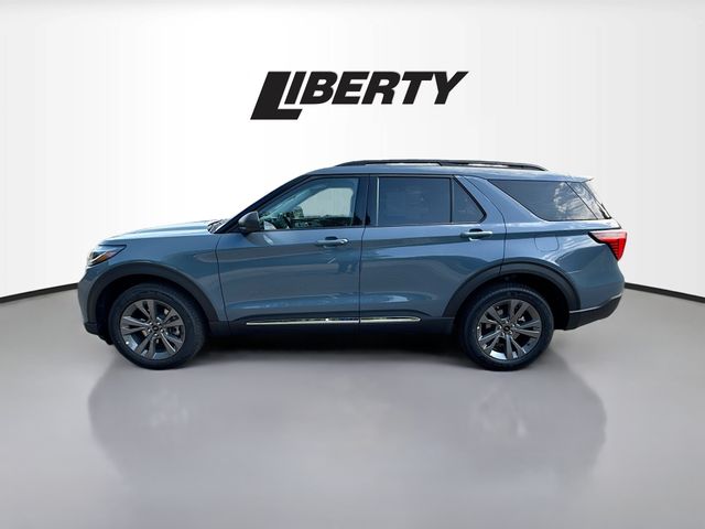 2025 Ford Explorer photo 4
