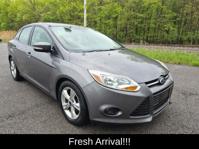 2014 Ford Focus Sedan SE's photo