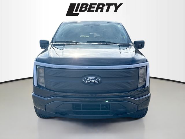 2025 Ford F-150 Lightning photo 2