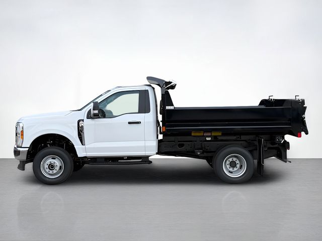2024 Ford F-350 photo 2