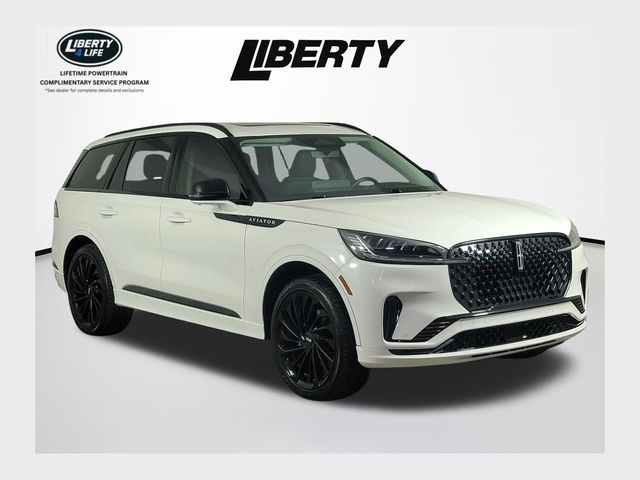 2025 Lincoln Aviator Reserve AWD's photo