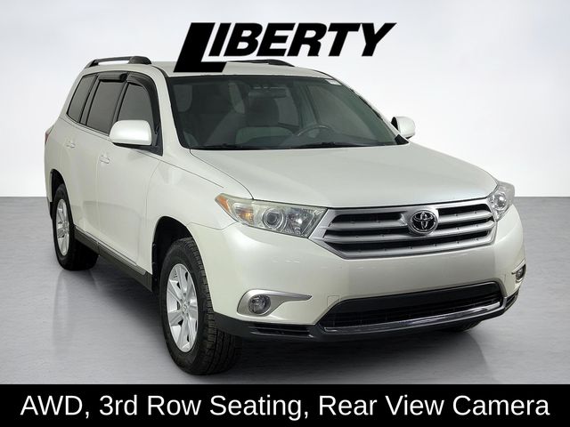 Used 2013 Toyota Highlander Base with VIN 5TDBK3EH4DS189113 for sale in Vermilion, OH
