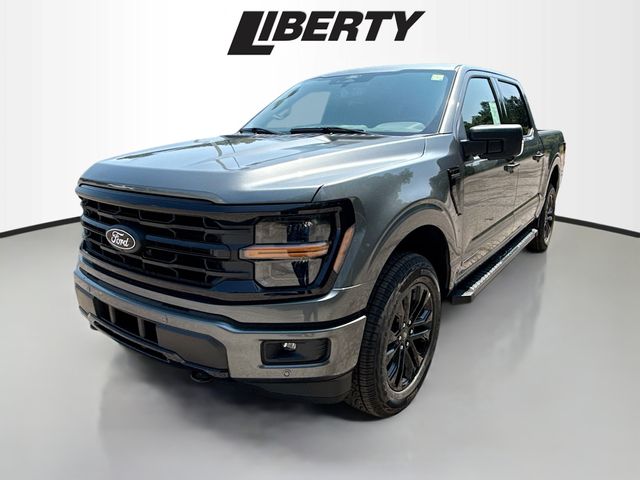 2025 Ford F-150 XLT photo 3