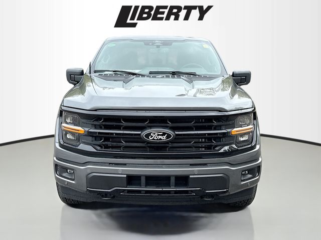 2025 Ford F-150 XLT photo 2