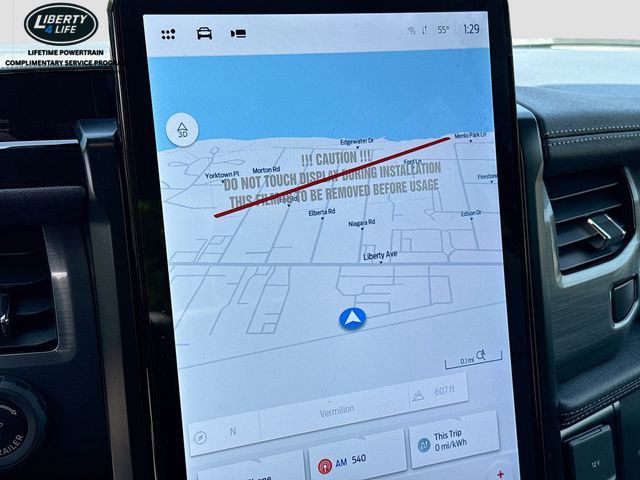 2025 Ford F-150 Lightning Flash - Photo 13