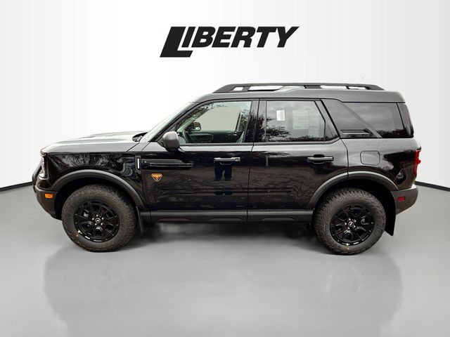 2025 Ford Bronco Sport Badlands photo 2