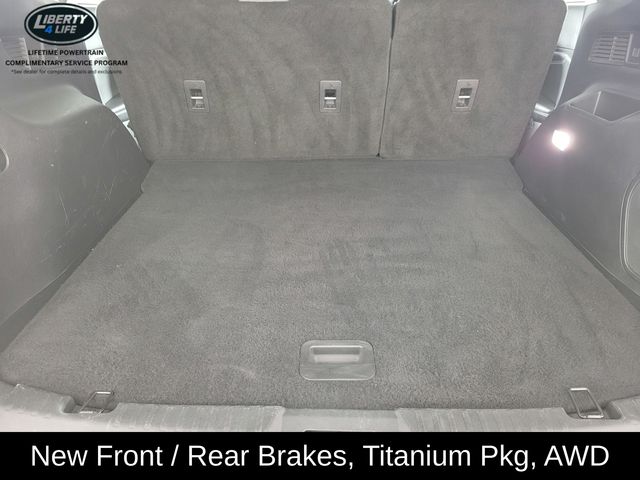 2022 Ford Edge Titanium - Photo 16