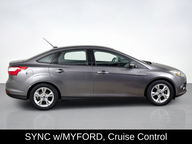 Used 2014 Ford Focus SE with VIN 1FADP3F27EL388895 for sale in Vermilion, OH