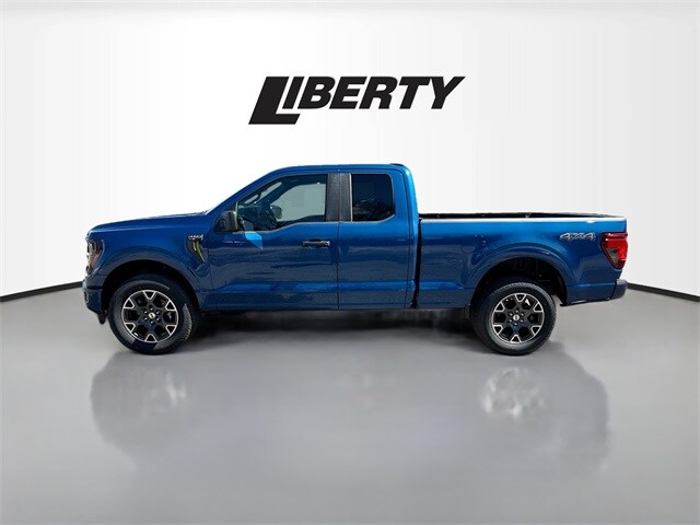 2025 Ford F-150 STX photo 4