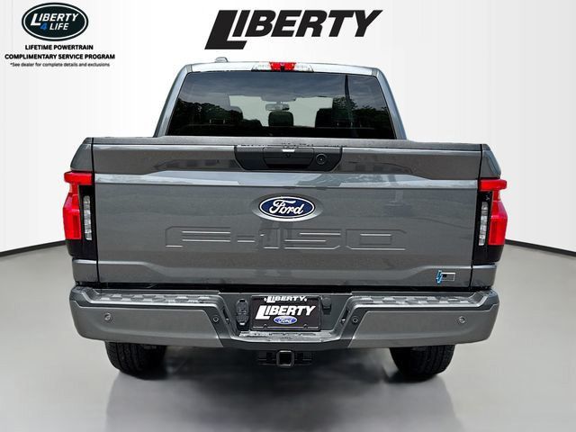 2025 Ford F-150 Lightning Flash - Photo 6