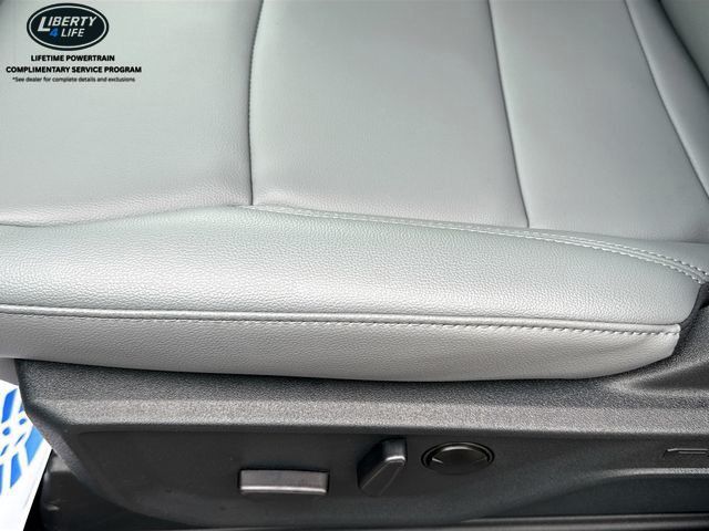 2025 Ford F-150 Lightning Flash - Photo 20