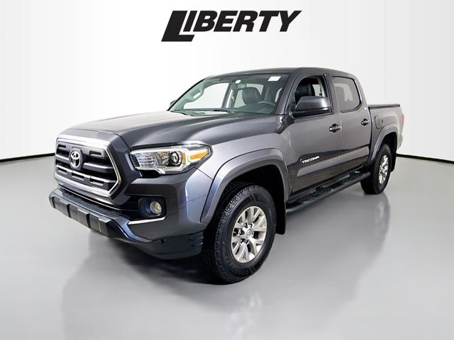 2017 Toyota Tacoma SR5 photo 3
