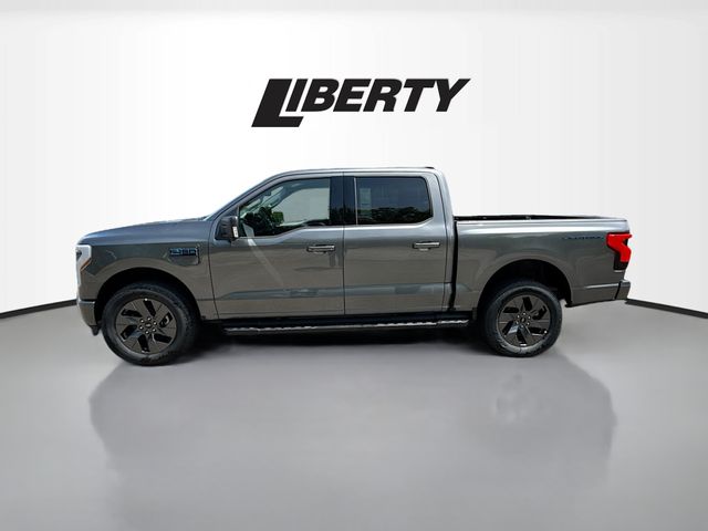 2025 Ford F-150 Lightning photo 4