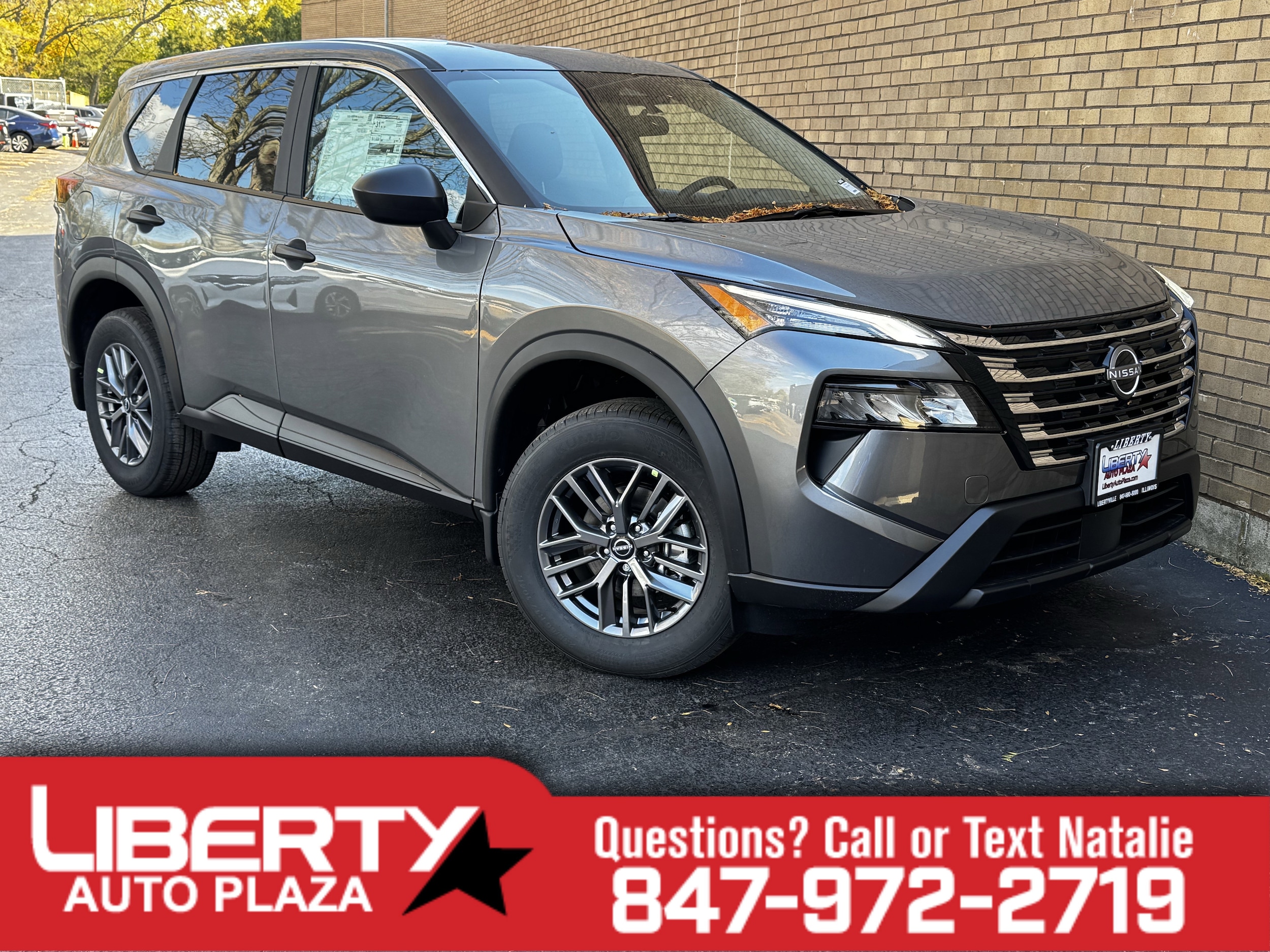 2026 Nissan Rogue S's photo