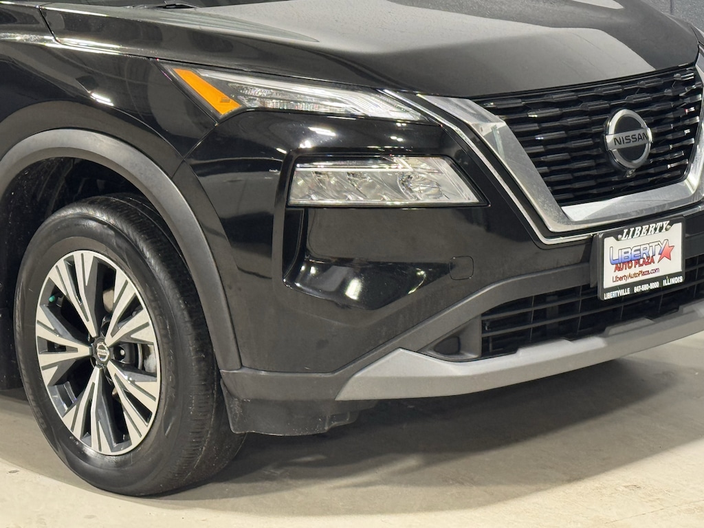 Used 2021 Nissan Rogue SV SUV