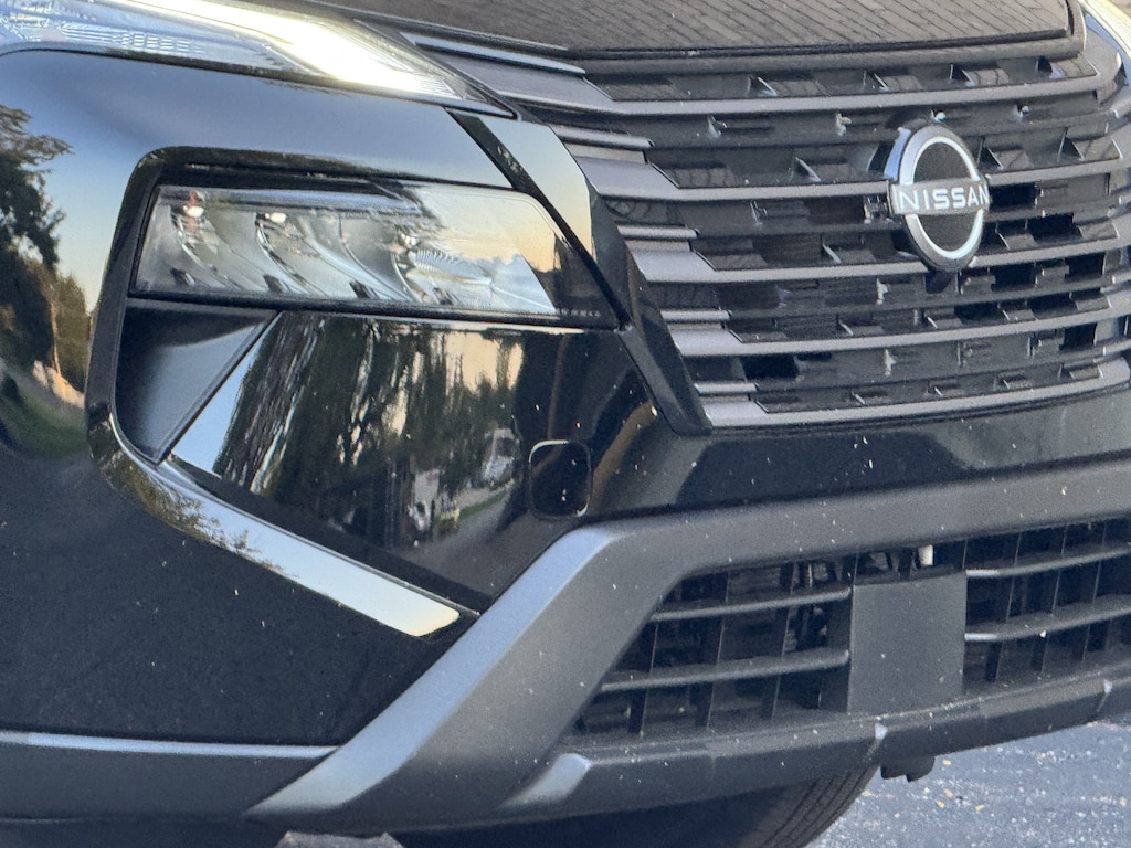 New 2026 Nissan Rogue SV SUV