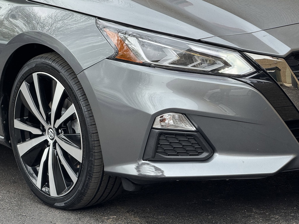 Used 2021 Nissan Altima 2.5 SR Sedan