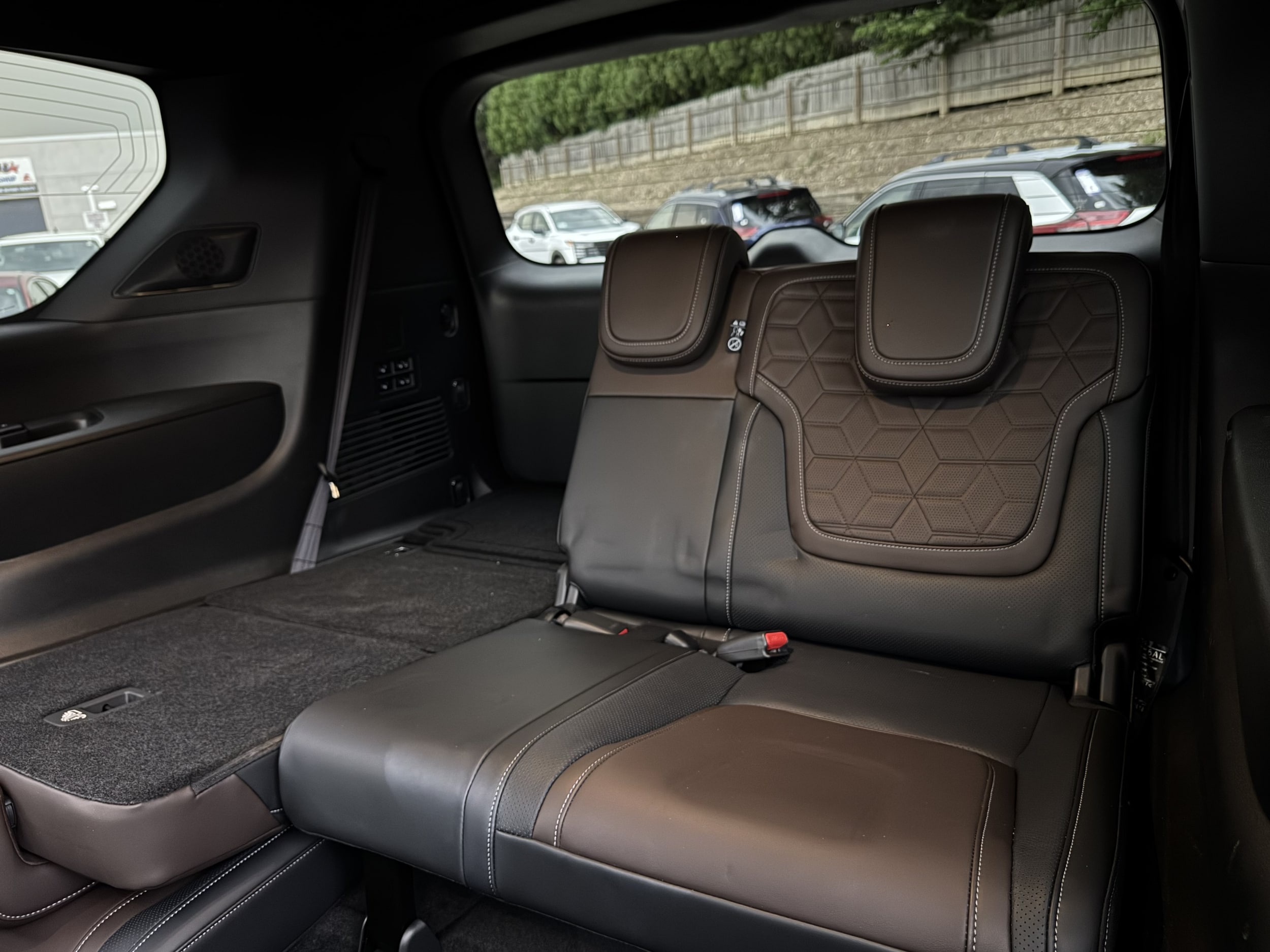 2026 Nissan Armada Platinum - Photo 18