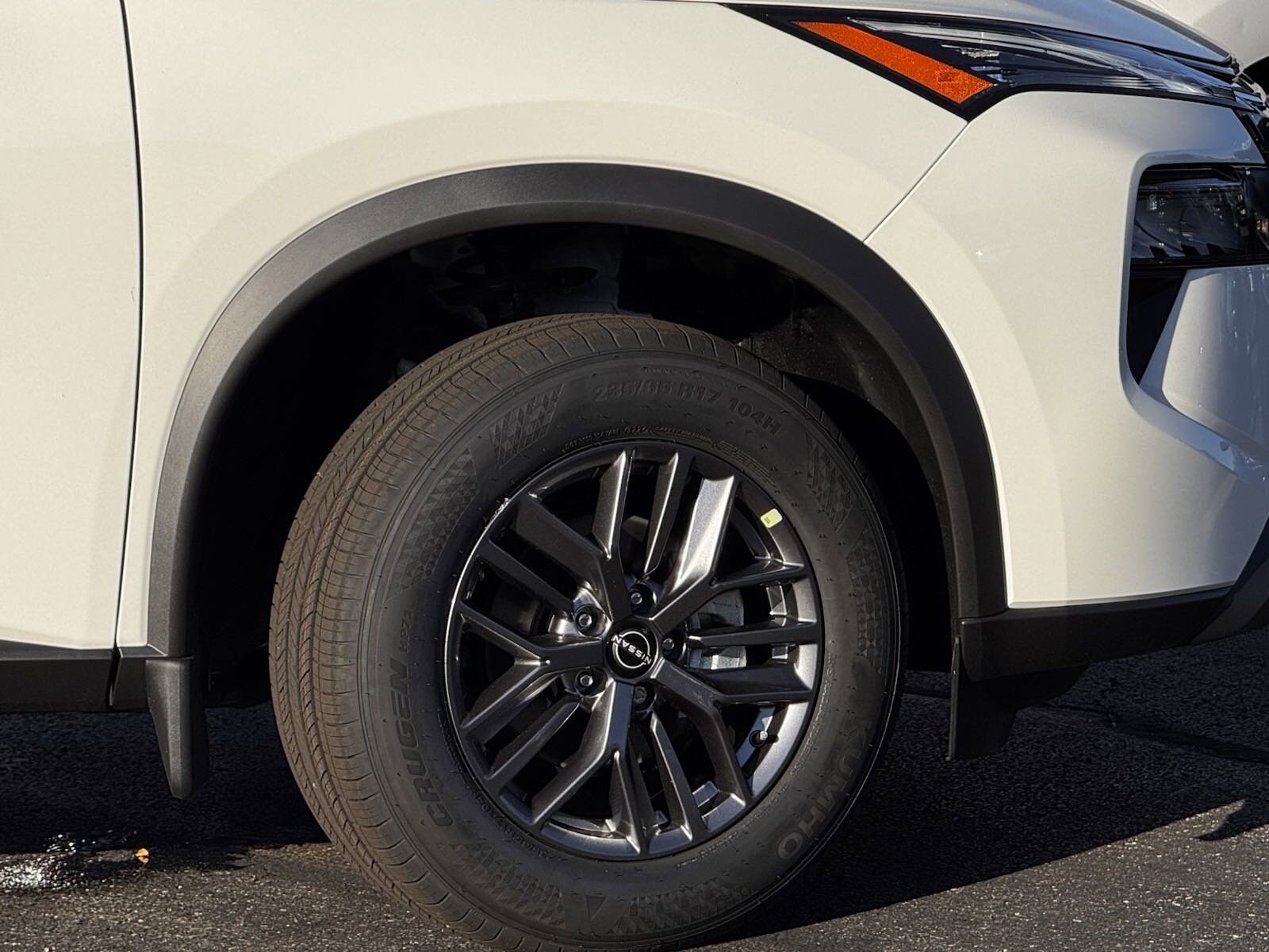 2025 Nissan Rogue S photo 4