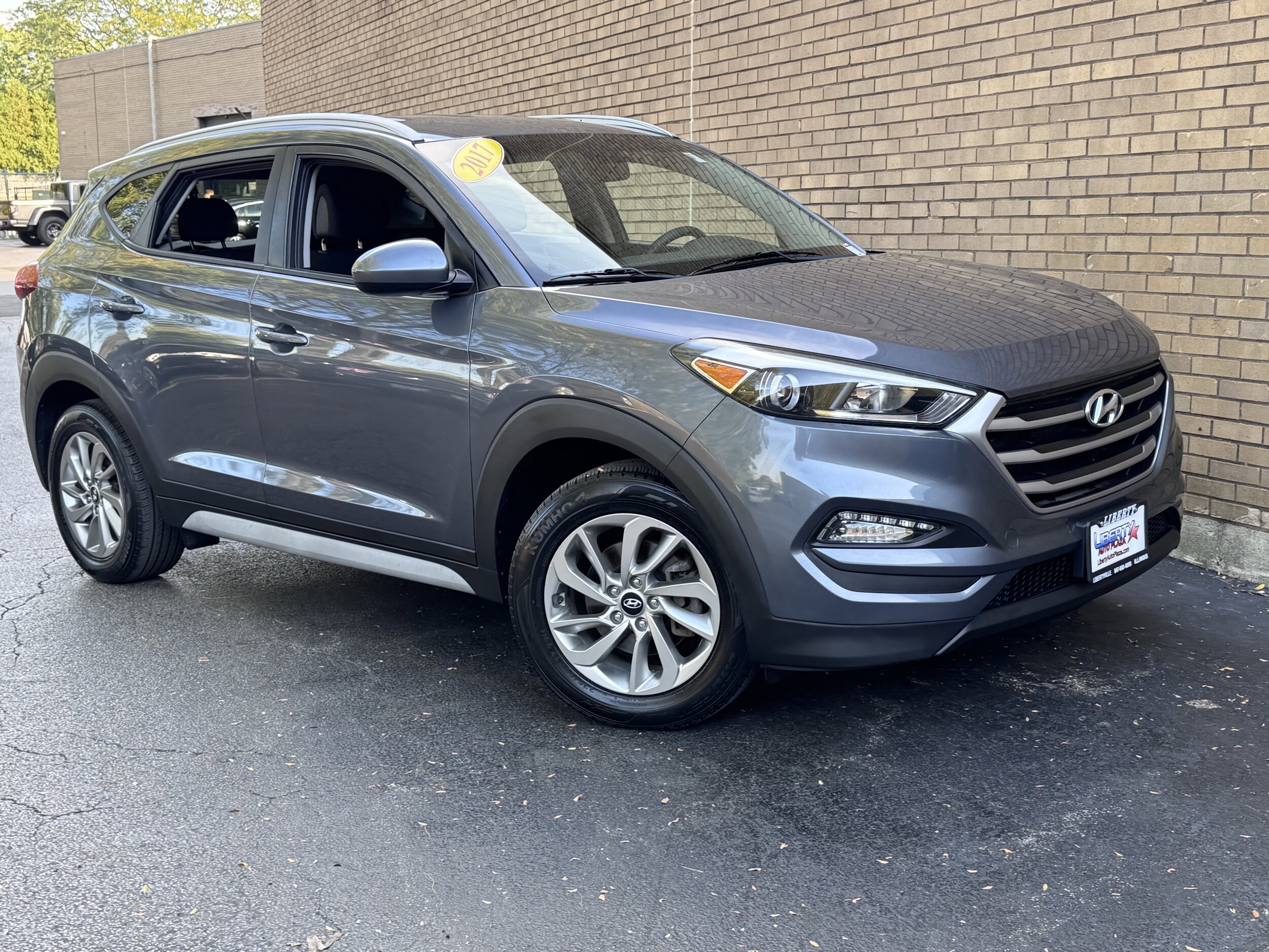 2017 Hyundai Tucson SE photo 3